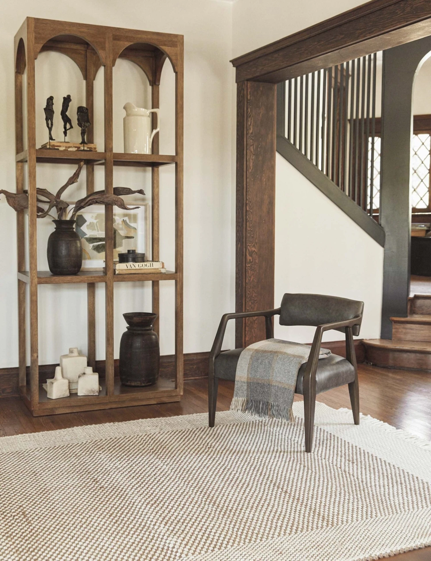 Larabee Accent Chair - Image 9