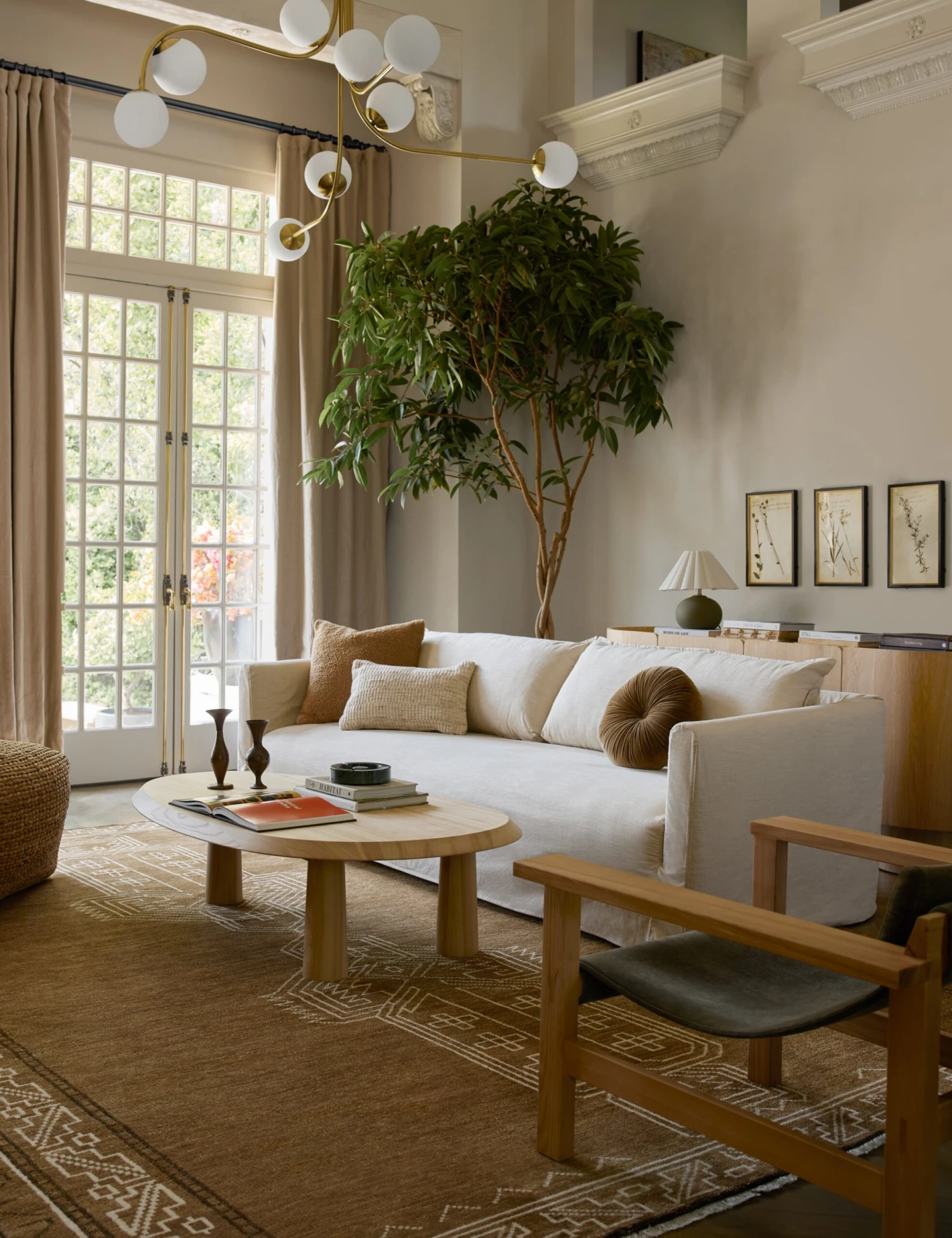 Seton Slipcover Sofa - Image 12