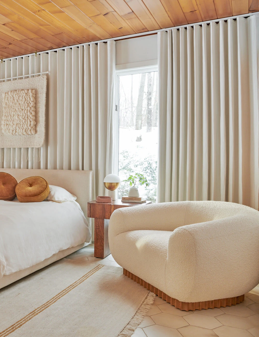 Billow Lounge Chair By Sarah Sherman Samuel - Image 4