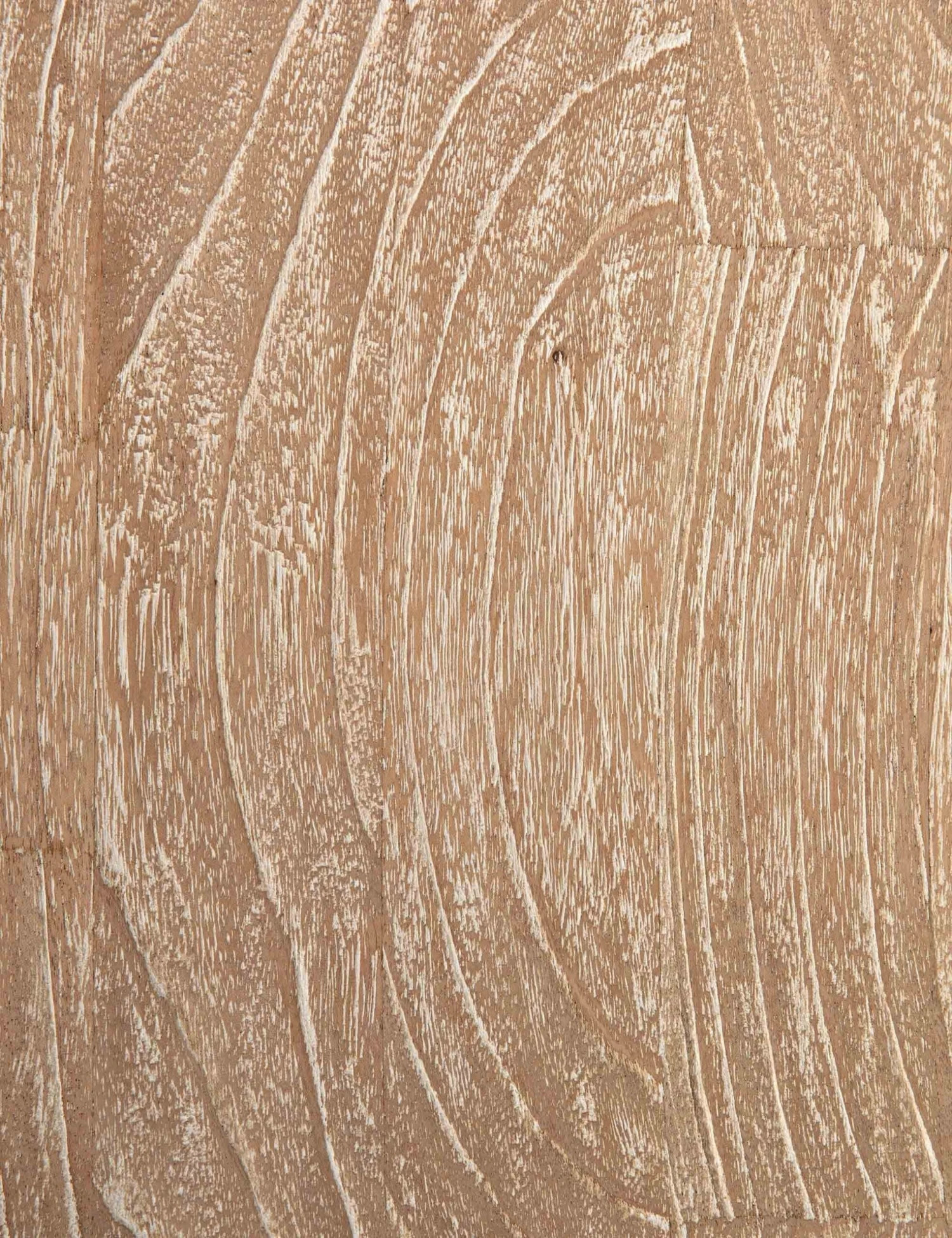 Lianne Bench - Image 7