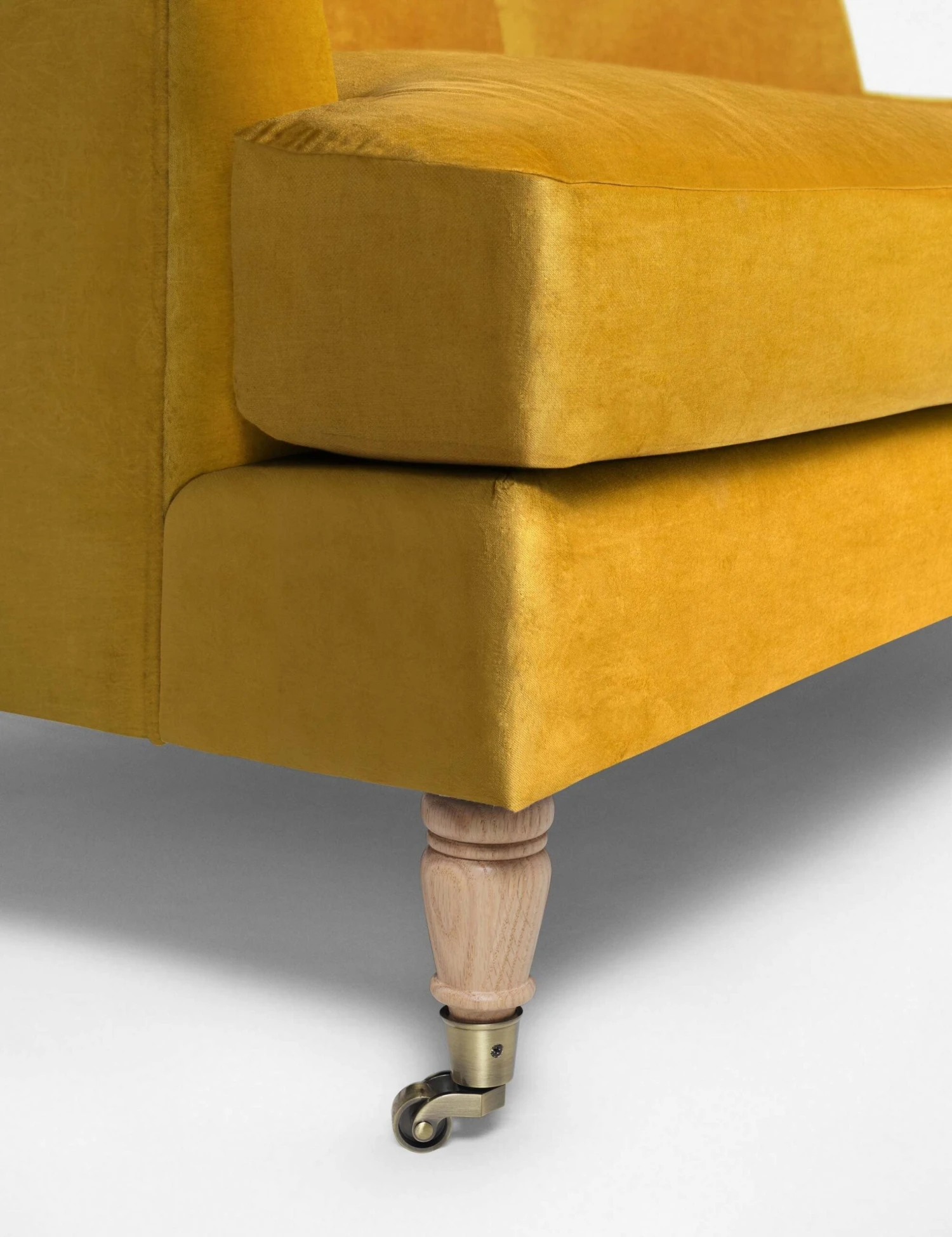 Rivington Sofa By Ginny Macdonald - Image 6