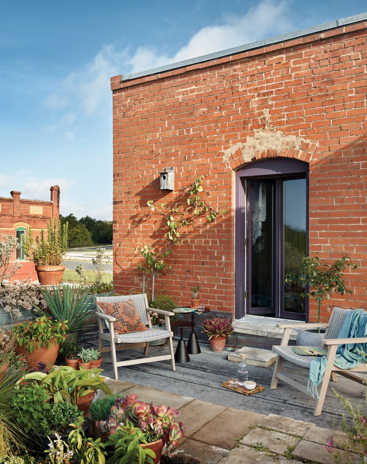 Ylva Indoor / Outdoor Accent Chair, Natural - Image 2